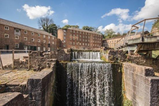 1 Coach House Mews - Matlock Bath Apartman Kültér fotó